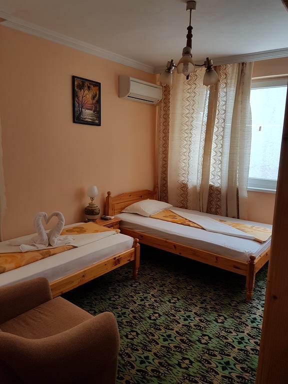 Guest Rooms Denitsa Obzor Eksteriør billede